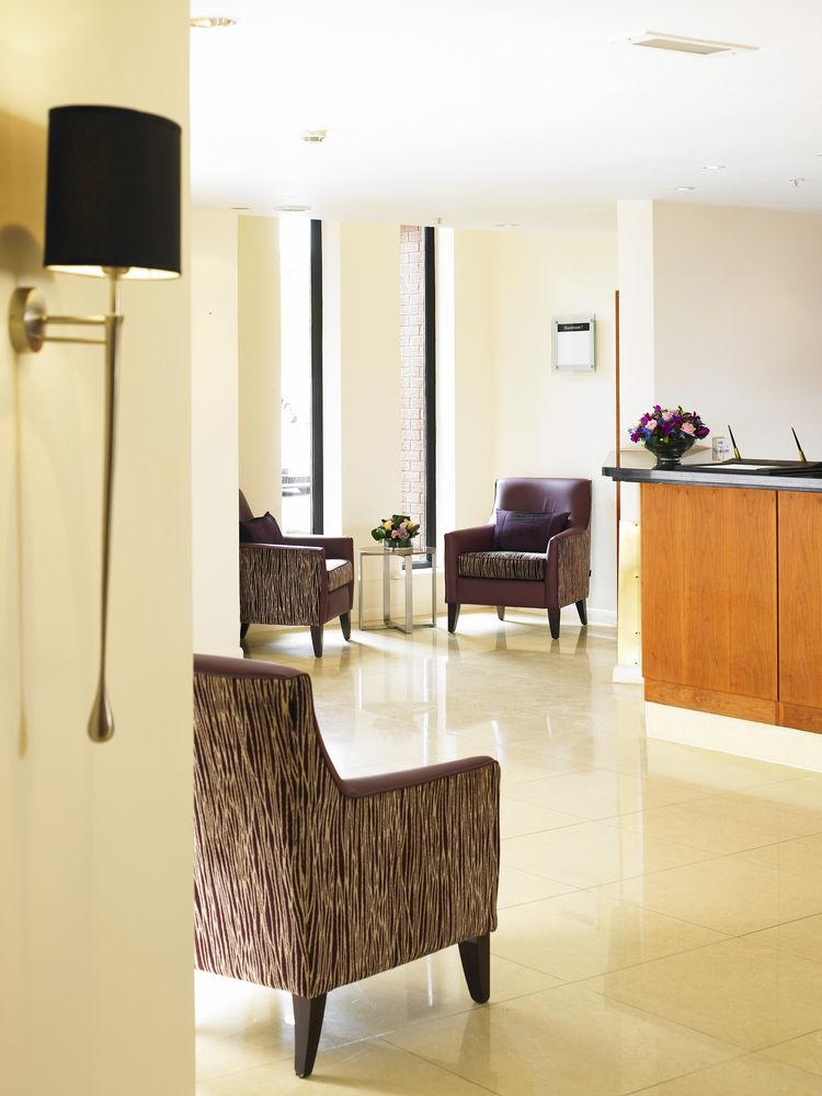 Delta Hotels By Marriott Northampton Exterior photo