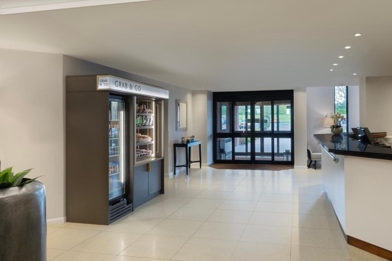 Delta Hotels By Marriott Northampton Exterior photo