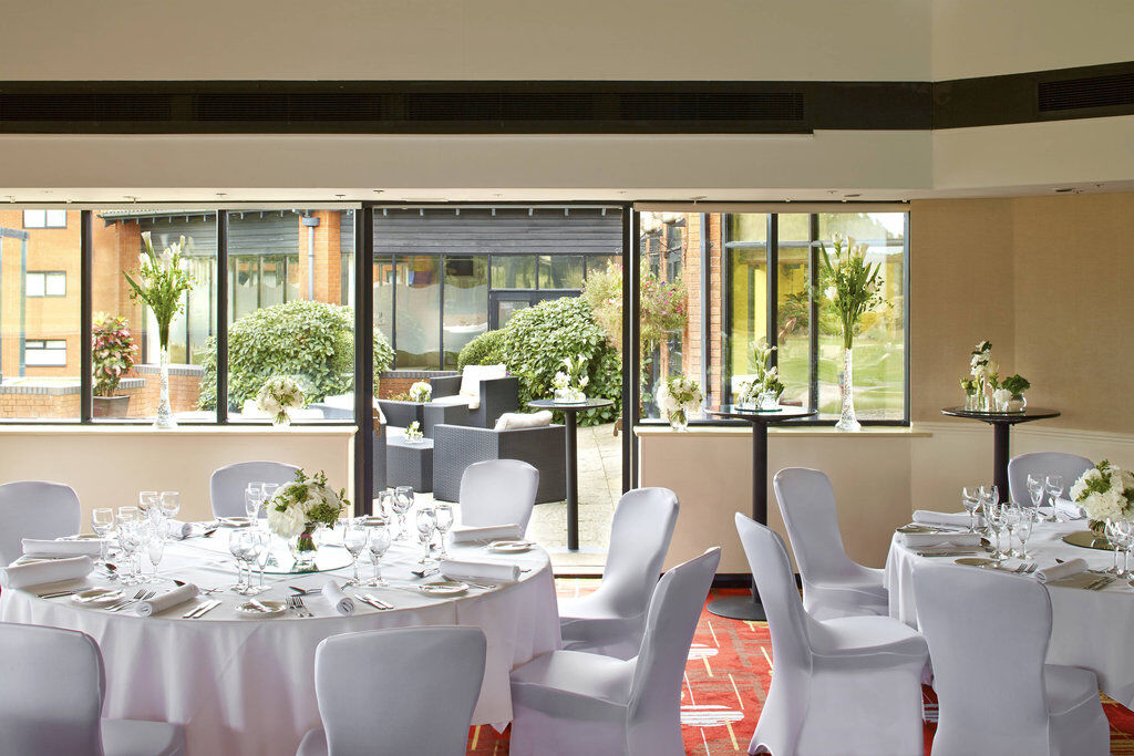 Delta Hotels By Marriott Northampton Exterior photo